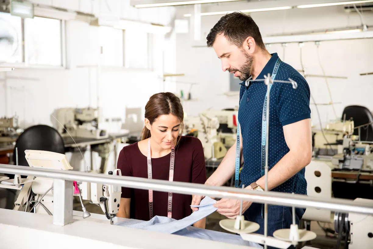 clothing-manufacturing-decision-framework